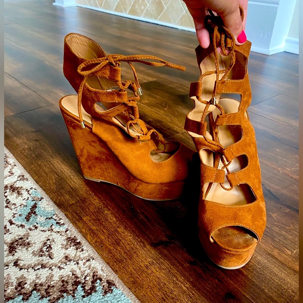 Also wedges used